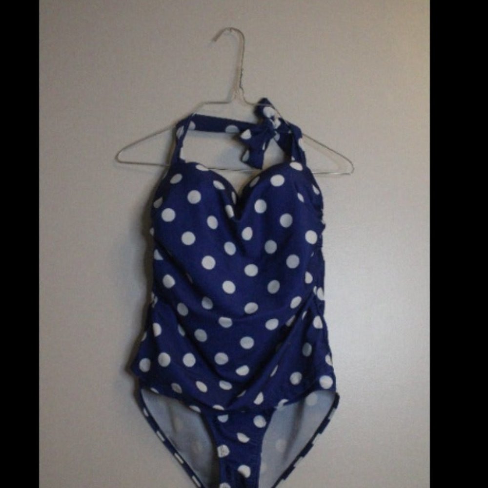 One piece swimsuit